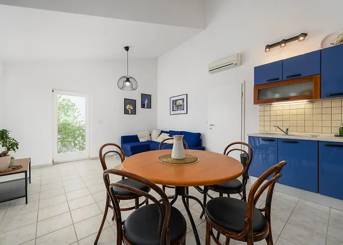 Apartmán Tramontana Near The In - Umag Bašanija