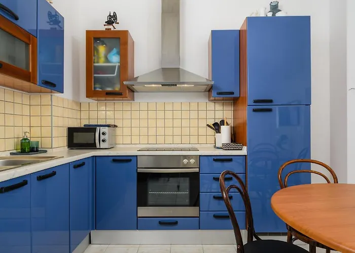 Tramontana Near The In - Umag Apartmán